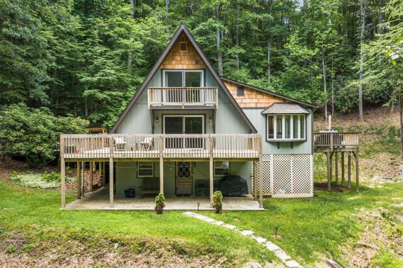 Long Term Rentals https://stayblueridge.icnd-cdn.com/images/longtermrentals/Upper-sm.jpg